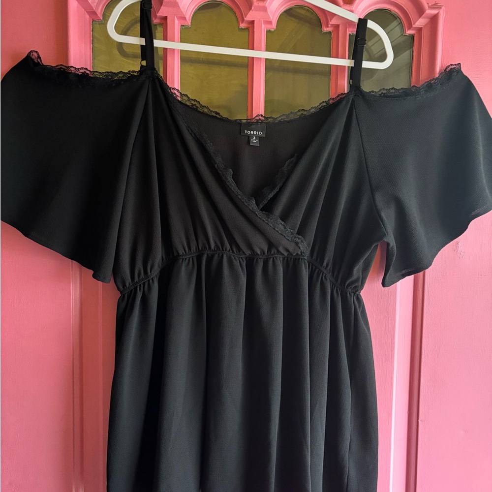 Torrid Black Off-Shoulder Top
